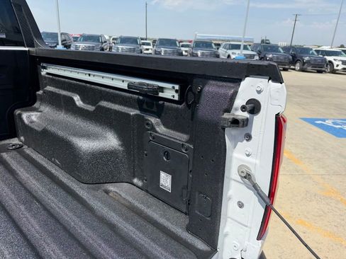 Used 2024 Ford Maverick Lariat FWD image 11