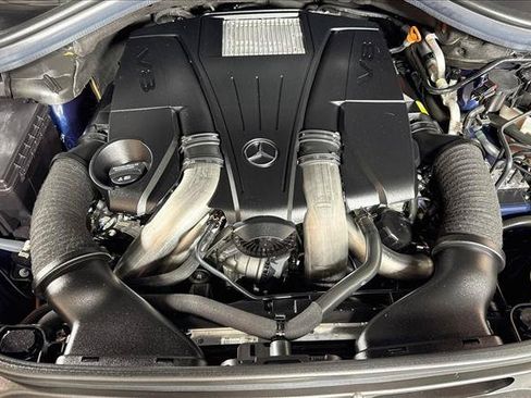 Used 2019 Mercedes-Benz GLS 550 4MATIC image 29