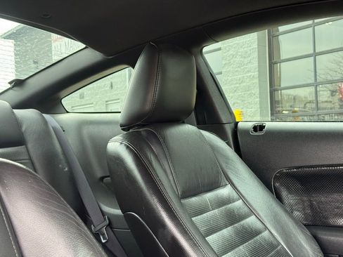 Used 2006 Ford Mustang GT image 42