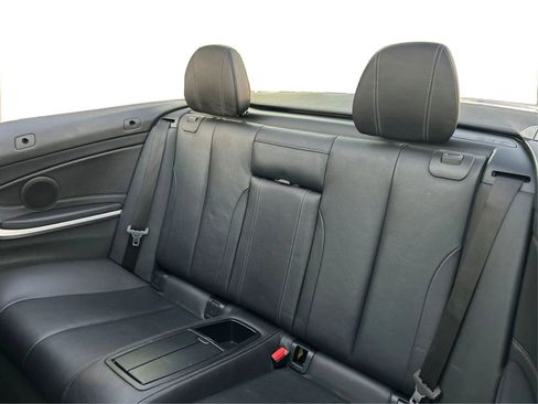 Used 2018 BMW 430i Convertible image 10