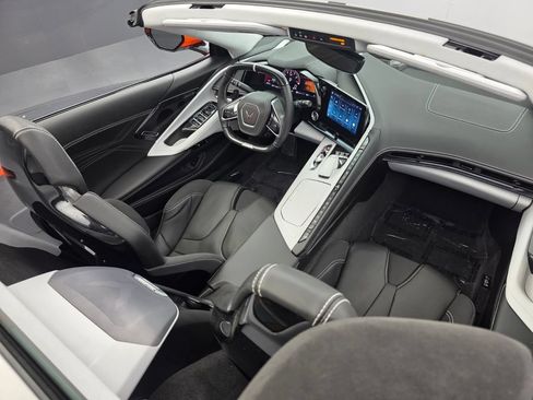 Used 2024 Chevrolet Corvette Z06 w/ Stealth Interior Trim Package RWD image 26