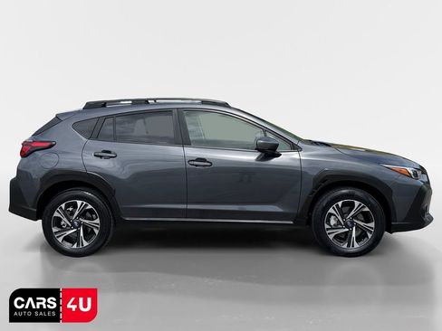 Used 2025 Subaru Crosstrek 2.0i Premium AWD/4WD image 8