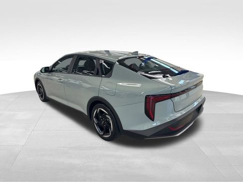 Certified 2025 Kia K4 EX FWD image 4