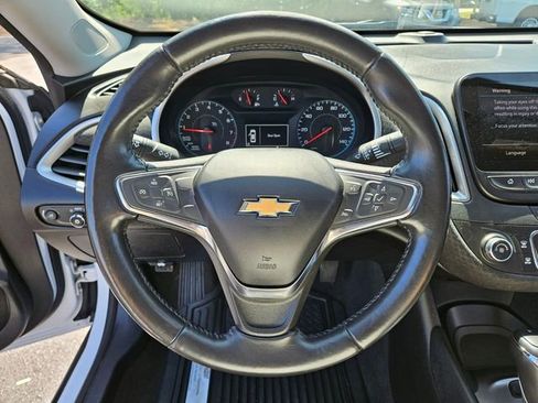 Used 2020 Chevrolet Malibu RS FWD image 25