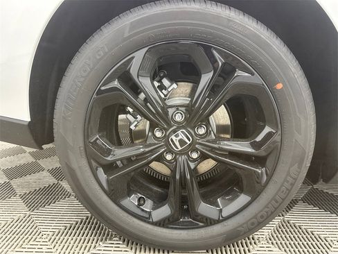 New 2025 Honda Accord SE image 18