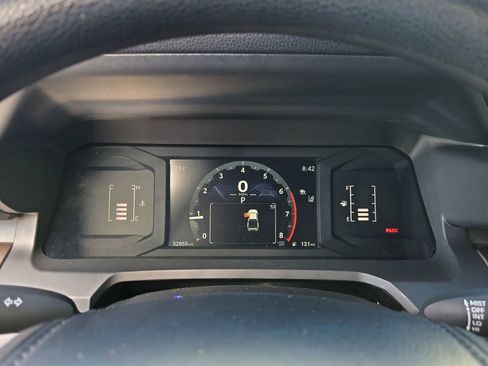 Used 2024 Toyota Tacoma SR5 AWD/4WD image 31