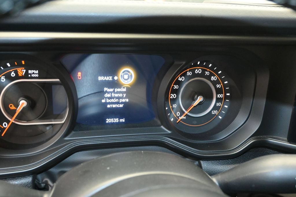 Used 2025 Jeep Gladiator Sport AWD/4WD image 11