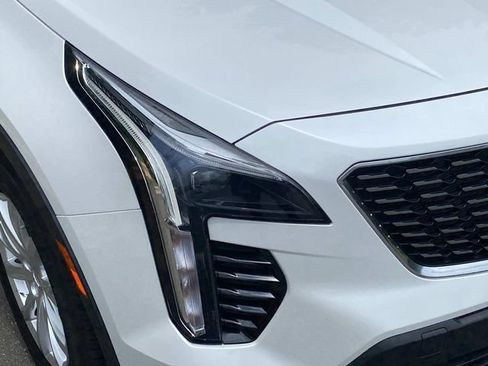 Used 2023 Cadillac XT4 Luxury FWD image 4