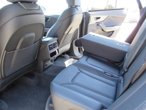 Used 2019 Audi Q8 Prestige AWD/4WD image 13