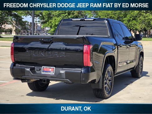 Used 2025 Toyota Tundra Platinum AWD/4WD image 3