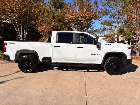 New 2026 Chevrolet Silverado 2500 LT w/ Trail Boss Package image 11