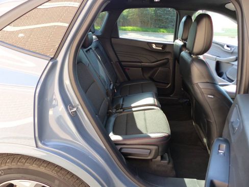 Used 2024 Ford Escape ST-Line Select w/ Tech Pack #1 AWD/4WD image 44