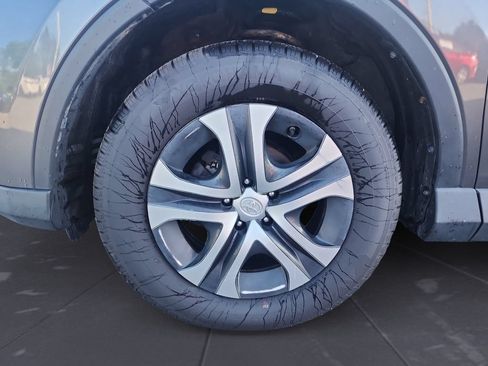 Used 2018 Toyota RAV4 LE w/ All Weather Liner Package AWD/4WD image 15
