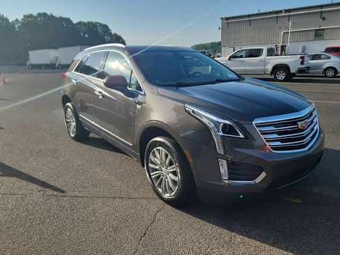 Used 2019 Cadillac XT5 Luxury image 3