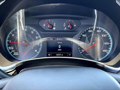 Used 2023 Chevrolet Equinox LS AWD/4WD image 25