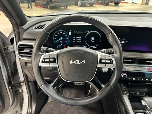 Used 2023 Kia Telluride SX X-Line AWD/4WD image 18