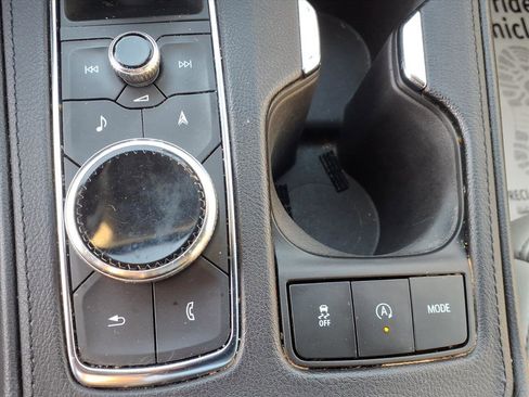 Certified 2023 Cadillac XT4 Premium Luxury image 32