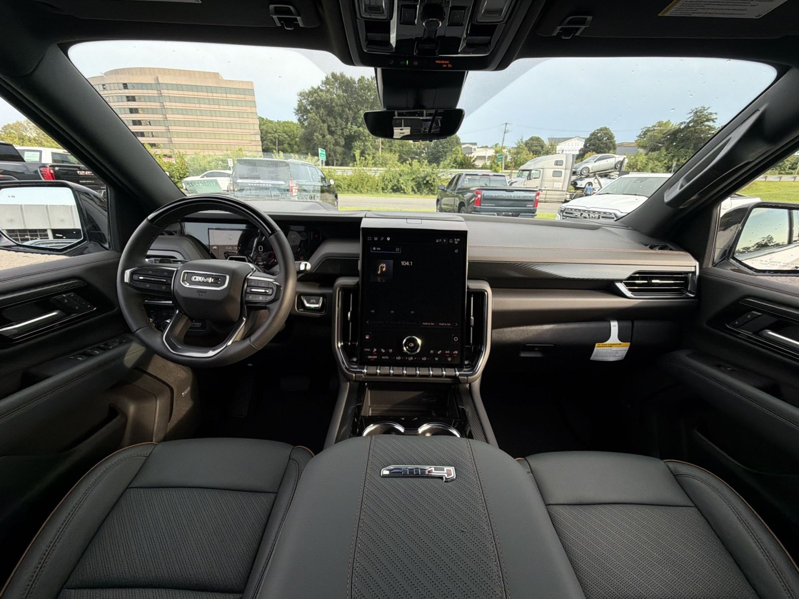 New 2026 GMC Yukon AT4 w/ AT4 Premium Plus Package AWD/4WD image 23
