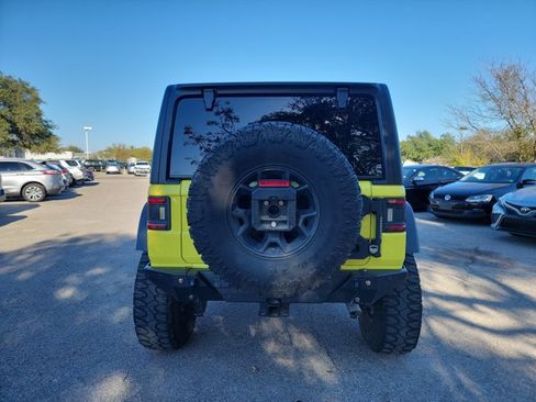 Used 2023 Jeep Wrangler Rubicon w/ Cold Weather Group image 6