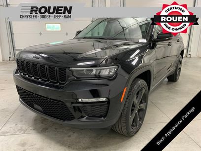 Used 2023 Jeep Grand Cherokee Limited w/ Black Appearance Package