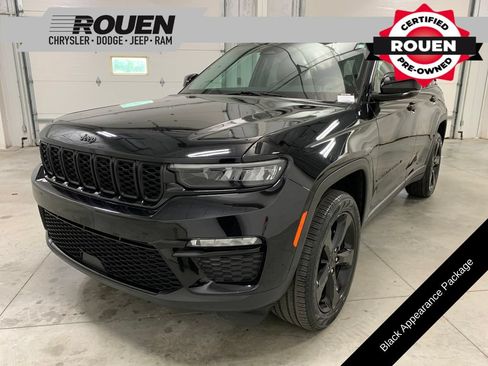 Used 2023 Jeep Grand Cherokee Limited w/ Black Appearance Package AWD/4WD image 1