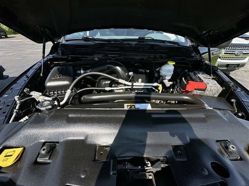Used 2020 RAM 1500 Express w/ Wheel & Sound Group AWD/4WD image 6