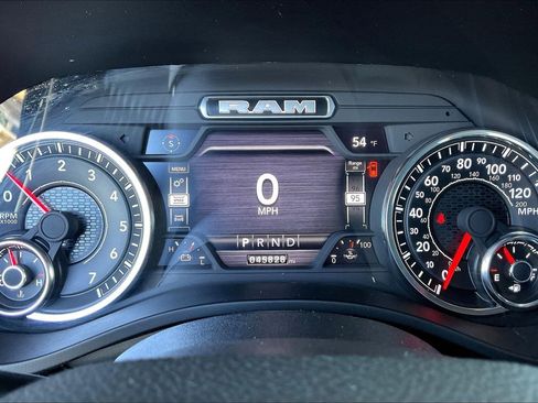Used 2024 RAM 1500 Big Horn image 15