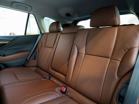 Used 2020 Subaru Outback Touring image 30