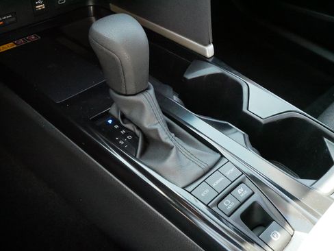 Certified 2025 Toyota Camry LE FWD image 4