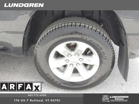 Used 2023 RAM 1500 Laramie AWD/4WD image 11