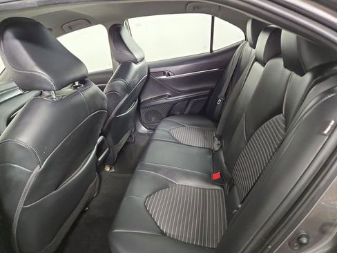 Used 2024 Toyota Camry SE image 15