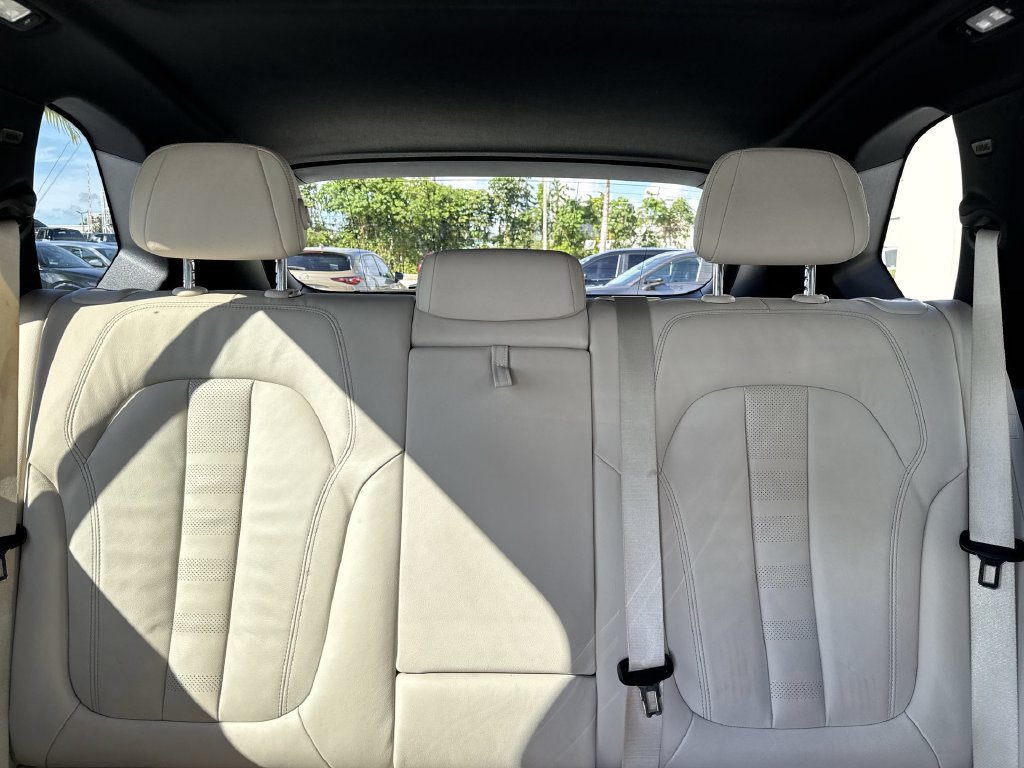 Used 2022 BMW X5 sDrive40i w/ M Sport Package RWD image 18