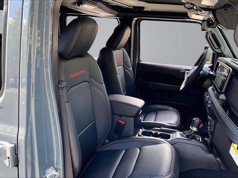 New 2026 Jeep Gladiator Rubicon AWD/4WD image 9