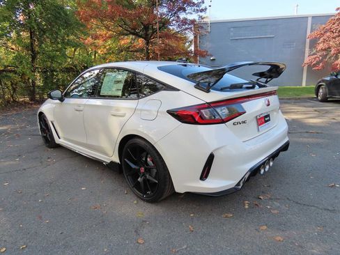 New 2025 Honda Civic Type R image 4