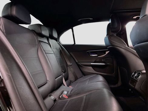 Used 2025 Mercedes-Benz C 300 Sedan image 16