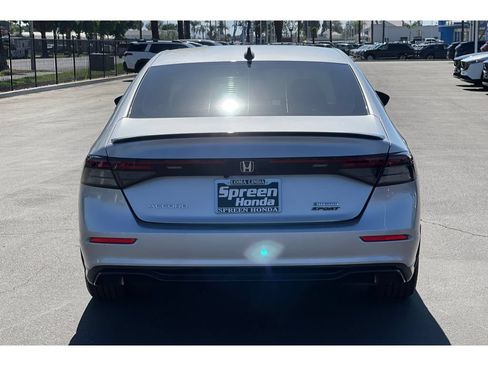 Used 2023 Honda Accord Sport image 4