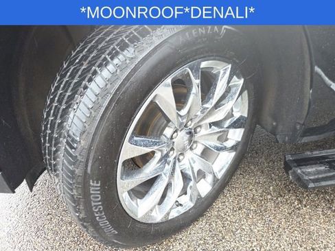 Used 2024 GMC Yukon XL Denali w/ Advanced Technology Package AWD/4WD image 24