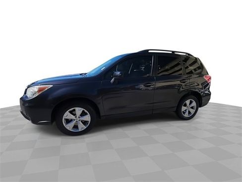 Used 2015 Subaru Forester 2.5i Premium image 4