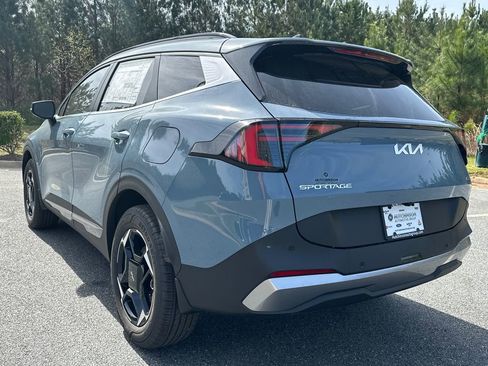 New 2026 Kia Sportage EX image 5