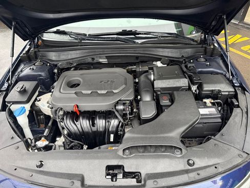 Used 2017 Kia Optima LX w/ Convenience Plus Package image 10