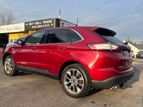Used 2018 Ford Edge Titanium w/ Technology Package image 9