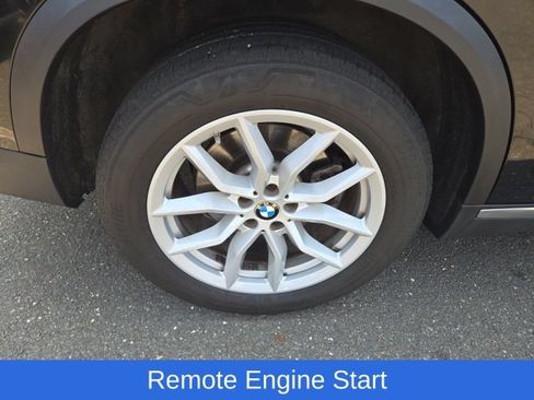 Used 2023 BMW X5 xDrive40i w/ Premium Package AWD/4WD image 13
