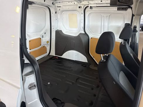 Used 2023 Ford Transit Connect XL FWD image 3