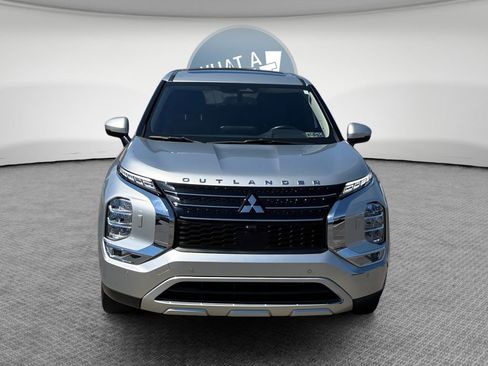 Used 2024 Mitsubishi Outlander SE AWD/4WD image 9