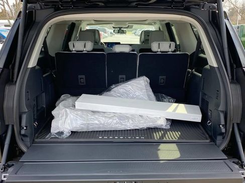 New 2026 Ford Expedition Max Platinum w/ Platinum Ultimate Package image 25
