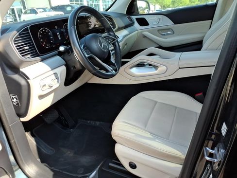 Certified 2024 Mercedes-Benz GLE 450 4MATIC image 11