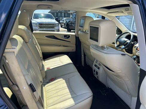 Used 2018 INFINITI QX60 Luxe w/ Deluxe Technology Package AWD/4WD image 31