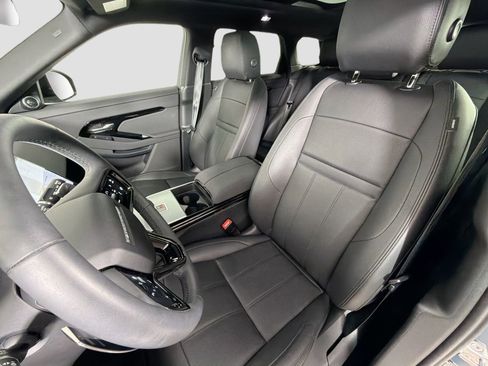 Certified 2025 Land Rover Range Rover Evoque S image 23