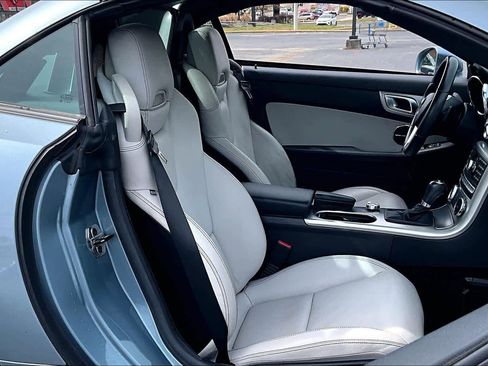 Used 2012 Mercedes-Benz SLK 350 image 9