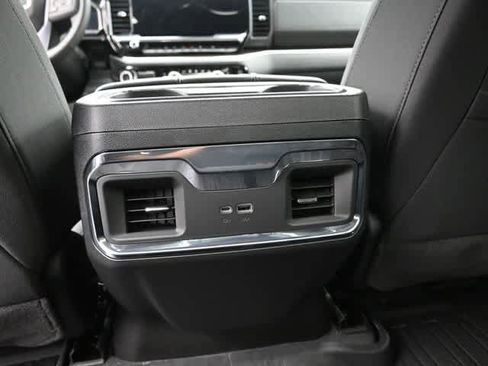 New 2025 GMC Sierra 1500 Elevation image 50